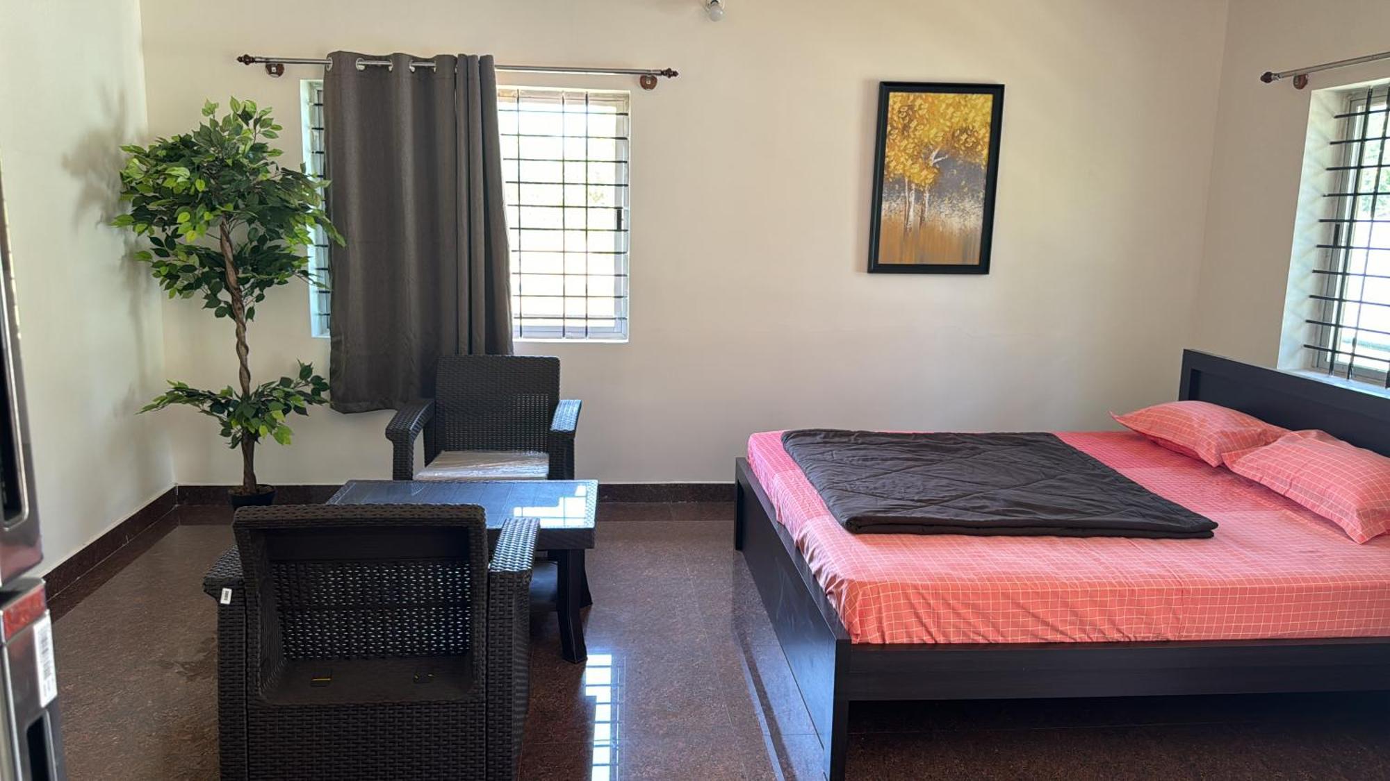 Raj Home Stay Mysore Eksteriør bilde