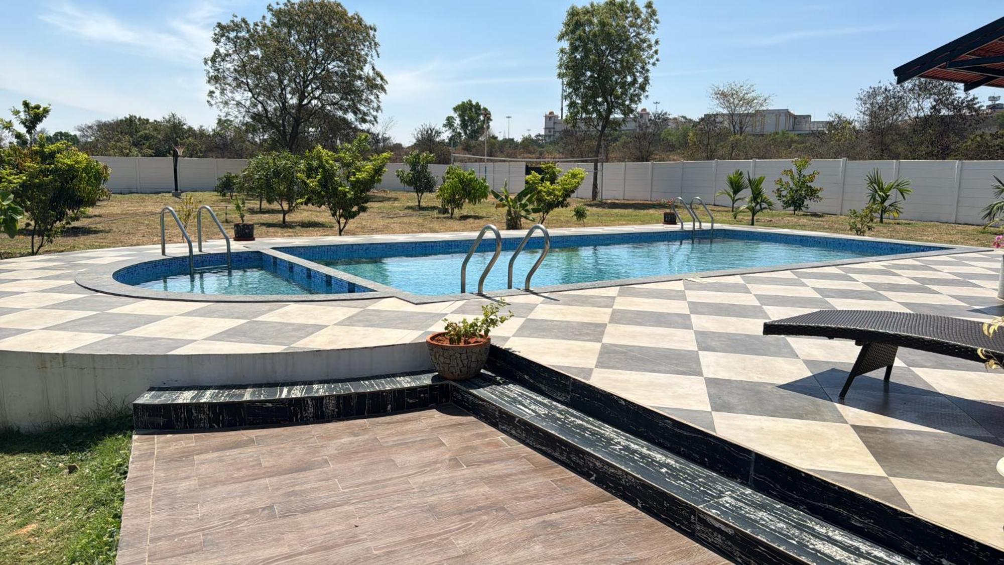Raj Home Stay Mysore Eksteriør bilde